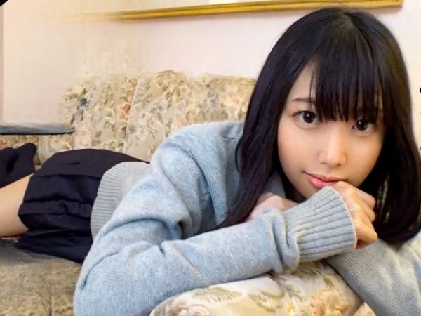 【素人】「もっとパンパンして…♥」元気いっぱいな10代美少女がおじさんとイチャイチャ生ハメ性交！＜ハメ撮り＞