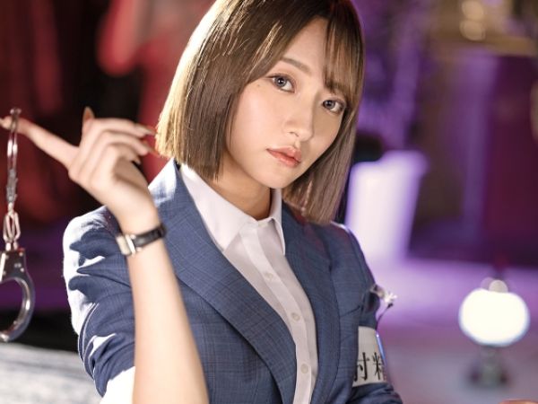 【射精執行官】精子を溜め込んだ者が違反者となる近未来…射精を怠った男たちの精子をぶっこ抜くドS執行官の物語