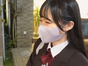 【清純派女子の裏の顔】『彼氏なんて忘れちゃう…』制服姿のウブそうな女子が、実はドスケベ！彼氏持ちなのに他人棒で乱れまくり！エッチなおまんこを激しく突かれ、本気で感じちゃう！！♡
