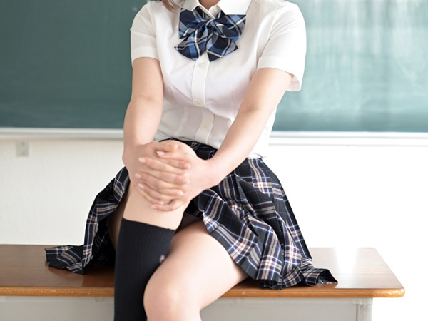 【現実を超えた夢のハーレム】『えっ、パンツだらけ…？』可愛い幼馴染と夢のギャルゲー世界でエッチ体験！！男の憧れが現実に！？パンツまみれで始まる甘酸っぱいセックスアドベンチャー♡