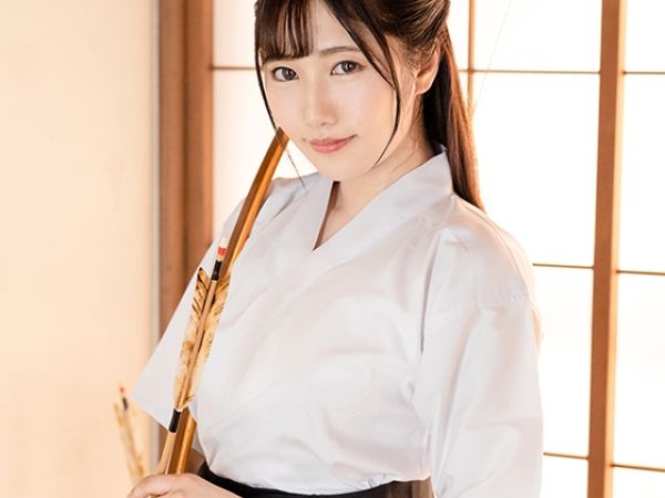 【スポコス】瞑想中に煩悩まみれの師範代にカラダを弄ばれ反応してしまう美巨乳弓道部員の袴着衣SEX！