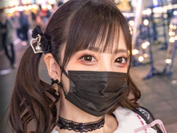 【地雷系肉便器】『みんなのチンポ、しごいちゃうぞ♡』セックス大好きな地雷女が公認オナホに！たくさんのチンポに囲まれ、満面の笑みでご奉仕しまくるっ！！