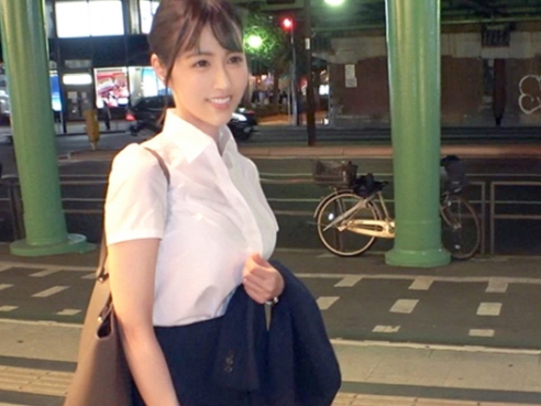 【パンスト美脚OLの淫らな夜】『仕事終わりにこんなこと…』美人OLお姉さんがホテルでパンスト脚を絡ませ、お尻をフリフリ誘惑！おマンコをガン突きされ、オフィスでは見せないエロさ全開♡
