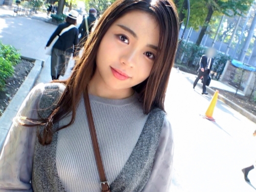 【上品清楚系お姉さんの素顔】『えっ…ダメ…』ナンパされた美乳お姉さんが服を脱いだらスレンダー美ボディ！興奮MAXでガチ勃起チンポをぶち込み、激しく突きまくるエロ展開！♡