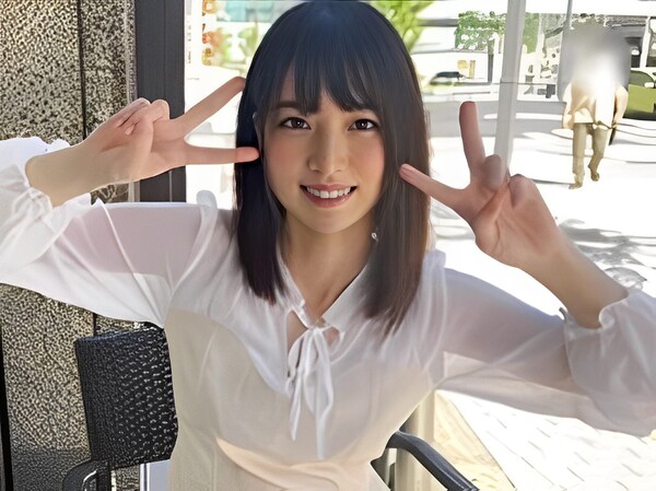 【美白肌の素人お姉さん】『ダメ…感じちゃう…』22歳の敏感ボディが手マンでクネクネ♡騎乗位で激しく突かれ、おっぱいぷるぷる揺らしてイキまくり！！