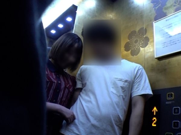 【JDカップルのラブラブ盗撮】『やだ…見ないで…』現役女子大生カップルをホテルまで追跡！ちっぱい美乳とアソコをバッチリ撮影！プライベートなエッチをこっそり覗き見！ｗ