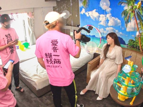 【AV女優×素人ファン】引退するAV女優が最後に本物ファンとヤリ納め！推しとのSEXをたっぷり堪能する夢の企画！