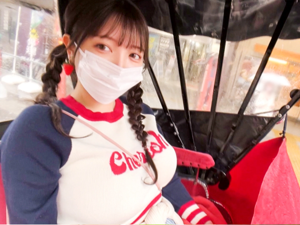 【浅草で見つけた巨乳美少女】『ダメ、感じちゃう…』ノーブラHカップ娘が観光中にホテルでエッチな体験！敏感なカラダを弄られ、恥じらいながらも潮吹きしちゃう♥デカ乳揺れる激しいプレイに注目！