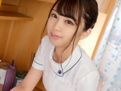 【エステでまさかの展開】『ダメ…ここはエステですよ…』童顔美少女エステティシャンが、お客様にまさかのおマンコ攻撃！ビンビン肉棒でガン突きピストンされ、仕事を忘れて感じまくる！エッチな声が響く禁断のエステルーム♡