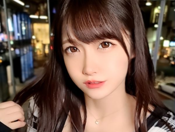 【素人】スレンダー美乳の桃尻美少女がプリけつを打ち付ける杭打ち騎乗位で痙攣絶頂！＜ハメ撮り＞