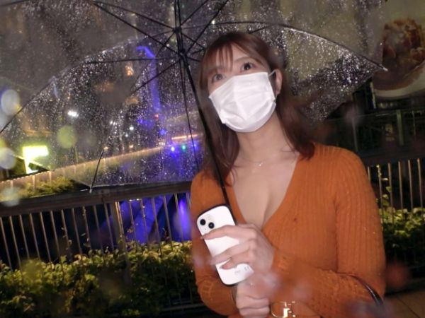 【素人】26歳の巨乳テニスインストラクターがフェラ＆授乳手コキ＆パイズリで精子をコキ出す！