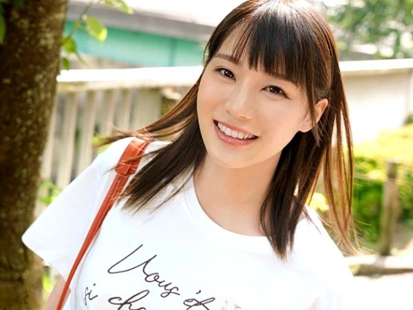 【主観】美乳美尻なスレンダー彼女と念願の初ホテIN！恋人目線で過ごす主観濃厚イチャラブSEX！