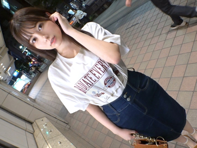 【ナンパ成功】エッチな雰囲気のスケベ女子ゲット！押しに弱いウブな娘を口説き落とし、マンコを責めまくってトロトロに…ねっとり濃厚セックスでイカせまくり！♡