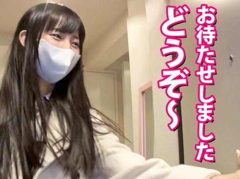 【チア先生の秘密レッスン】素人チアダンス講師が自宅でチアコスオナニー！濡れ濡れアソコで騎乗位＆正常位、イキまくりSEX！！