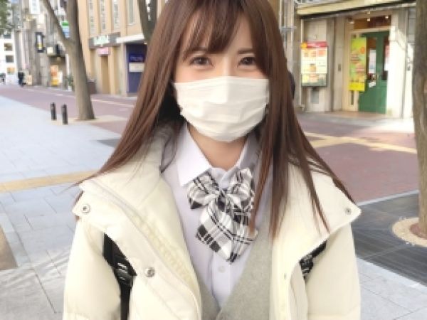 【素人】バイト先の彼女と人生初ラブホでイチャイチャ種付け交尾♥一緒にお風呂で制服着衣立ちバック中出し！＜ハメ撮り＞