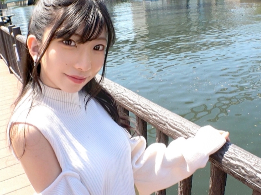 【美脚スレンダー娘の快感乱れ】キュートな女の子がチ●コにメロメロ♥膣内をゴリゴリ刺激され、スレンダーボディを震わせて感じまくる！美脚が絡みつくエロい絶頂！