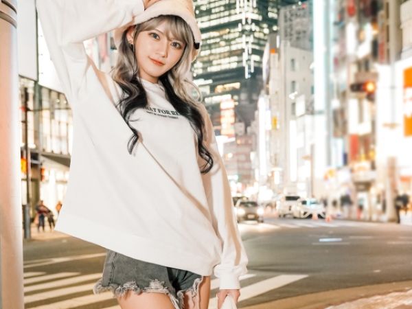 【八掛うみ】渋谷の街で逆ナンしてきたスレンダー美人ギャルとホテルIN！念願のギャルマ〇コに生ハメ中出しセックス！◆フェラ