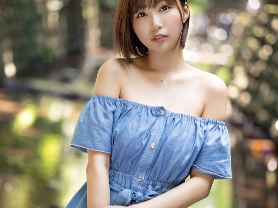 【巨乳美少女と小旅行】『もっと激しく…』グラマラスボディのあすなちゃんとねっとり濃厚セックス！旅先で燃え上がる情熱的な夜♥ 巨乳を揺らしながら感じまくる姿がエロすぎる！