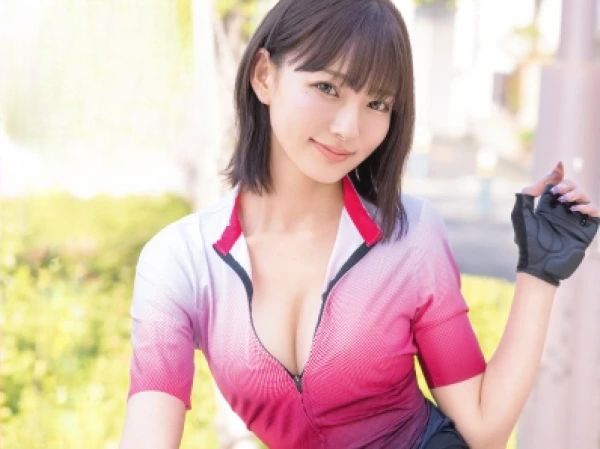 【部活美少女の秘密の特訓】「コーチ…気持ち良すぎます…」汗だくでスレンダーなボディを震わせる女子生徒！デカチン熱血指導で自信をつけるはずが、快感に溺れちゃう！コーチの激しいピストンに喘ぎ声が止まらない！