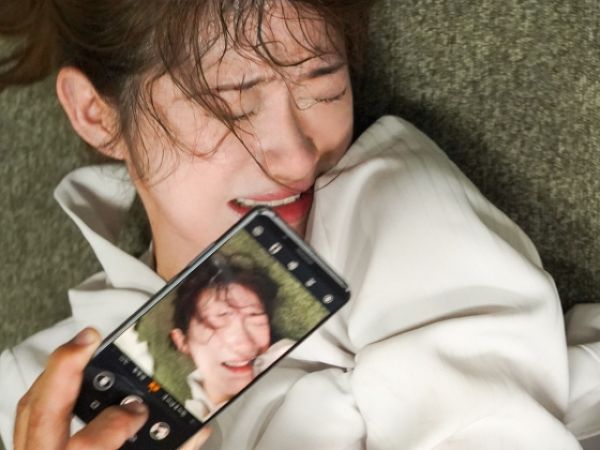 【無理やり犯される女教師】「やめて…助けて！」結婚を控えた純粋な女教師が、赴任早々の男に脅され、理不尽な暴力と欲望にさらされる…。抵抗むなしく、無理やり犯され、涙と喘ぎ声が教室に響く衝撃のレイプ劇！