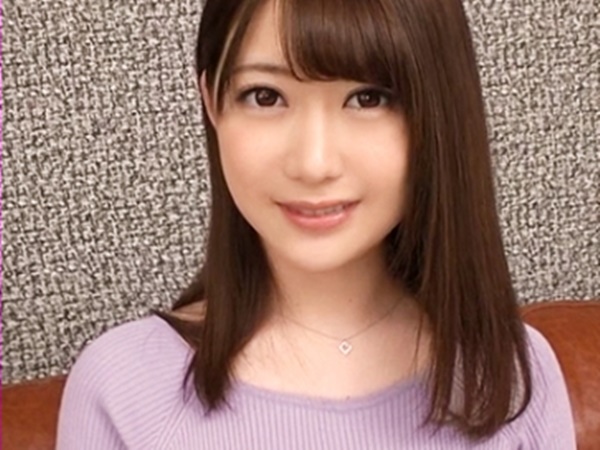 性欲を持て余しセックスしたがり美人お姉さんがチンポしゃぶらされ大興奮！マンコ濡らしチンポを欲しがりヒクつく♡記事