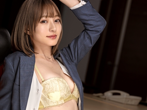 【痴女お姉さん】『私に犯されたい？』働くエロ痴女が肉棒を貪り尽くす！おマンコでギュッと締め付け、奥まで迎え入れるエロ過ぎる誘惑プレイ♡