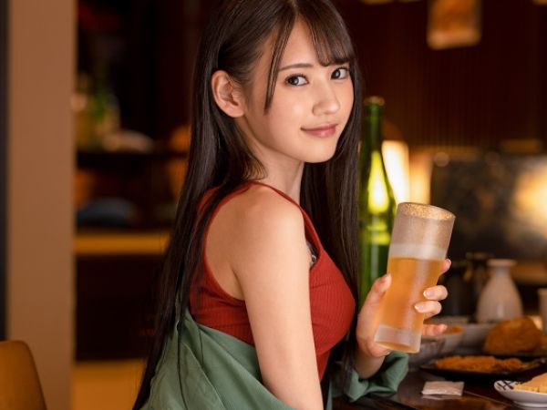 【八掛うみ】「店長もえっちシたいでしょ…？」絡み酒で誘惑セックスしちゃう貧乳スレンダーパイパン美少女！＜主観＞