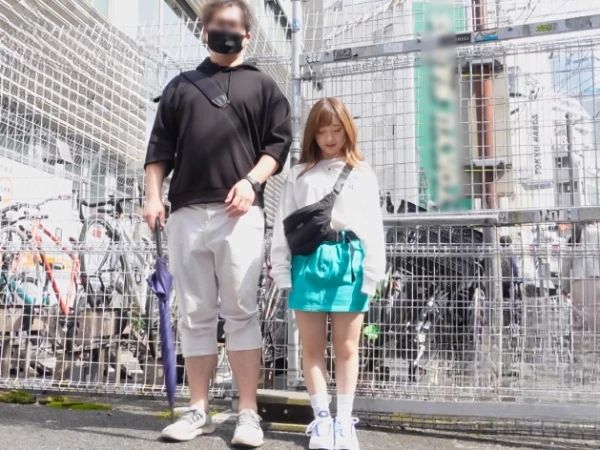 【素人】147㎝のミニマムボディ白ギャルがAVデビュー！小動物のような身体に極太デカチンを激しく打ち付ける3Pセックス！